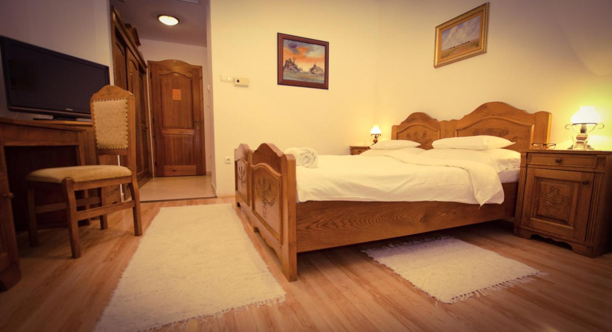 Kemences Csarda Es Panzio Hotel Hajdúszoboszló Екстериор снимка